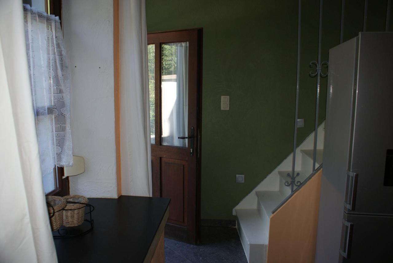 Cafe Du Pecheurs Villa บูยง ภายนอก รูปภาพ
